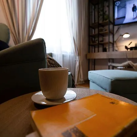 Old Town Courtyard With Private Parking * Kaloşvar