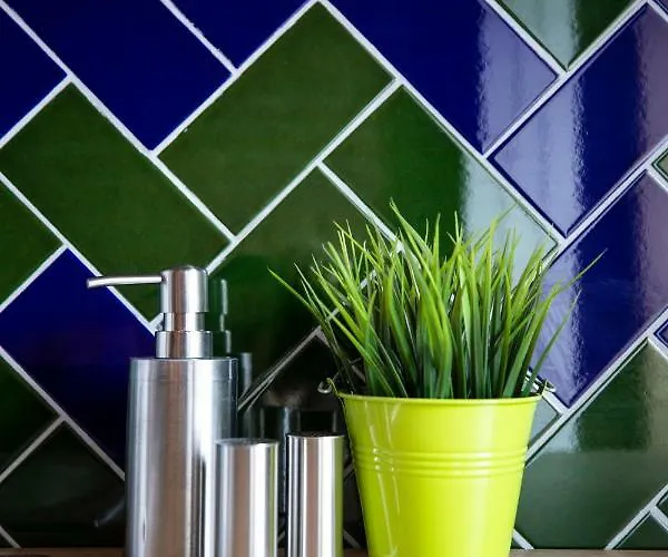 Apartment Old Town Courtyard With Private Parking